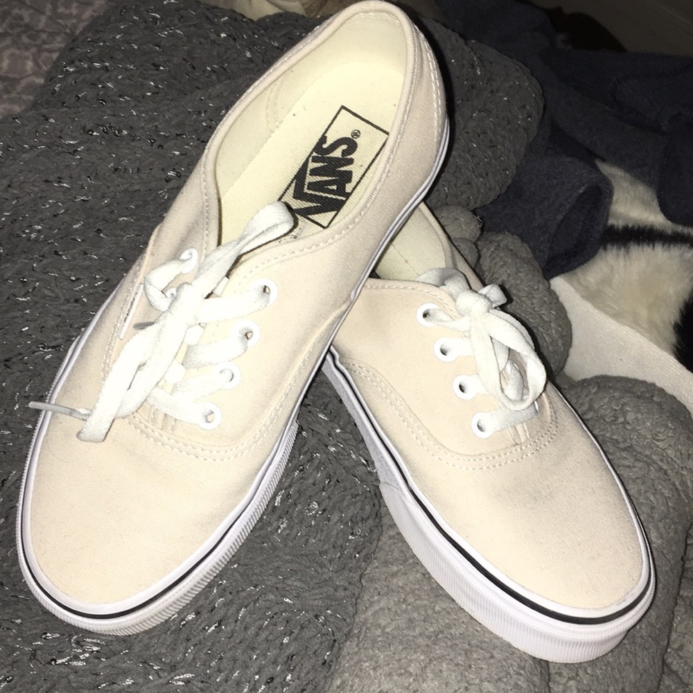 Authentic Off White Vans *Great Condition*